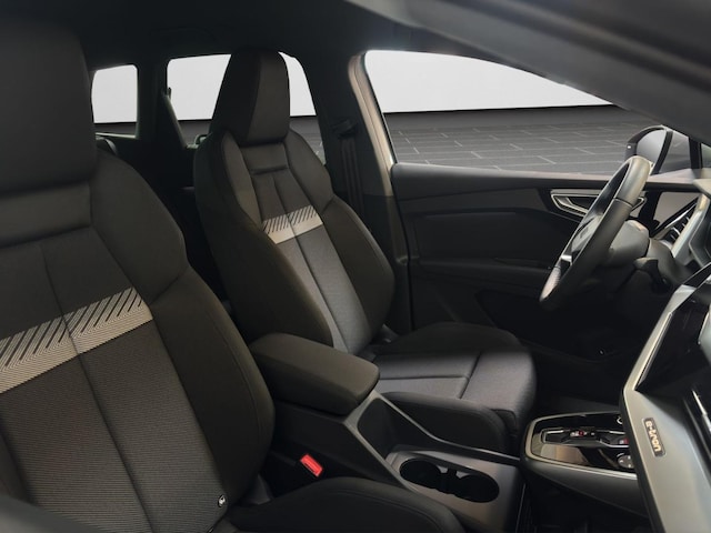 Audi Q4 e-tron SUV 45 e-tron Audi Q4 e-tron