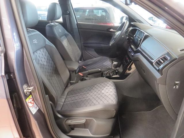 Volkswagen T-Cross 1.0 TSI DSG R-Line