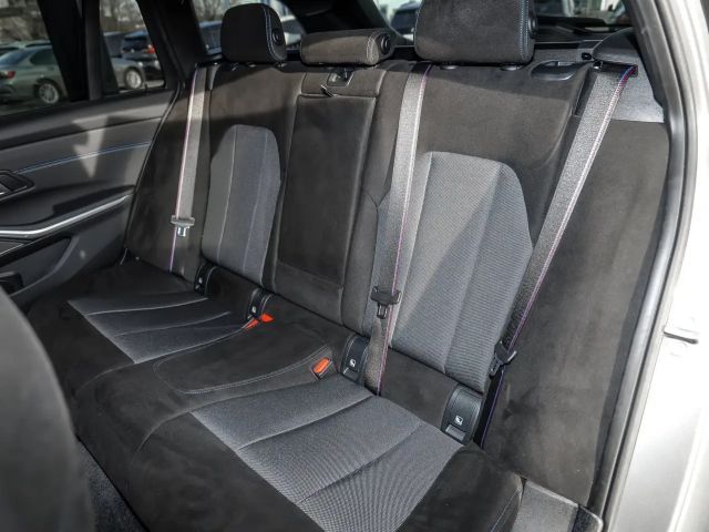 BMW 330 330e M-Sport Touring