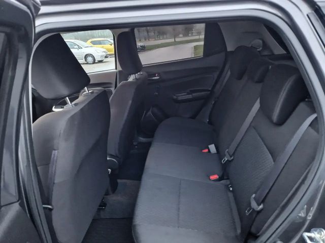 Suzuki Swift Club DualJet Hybrid