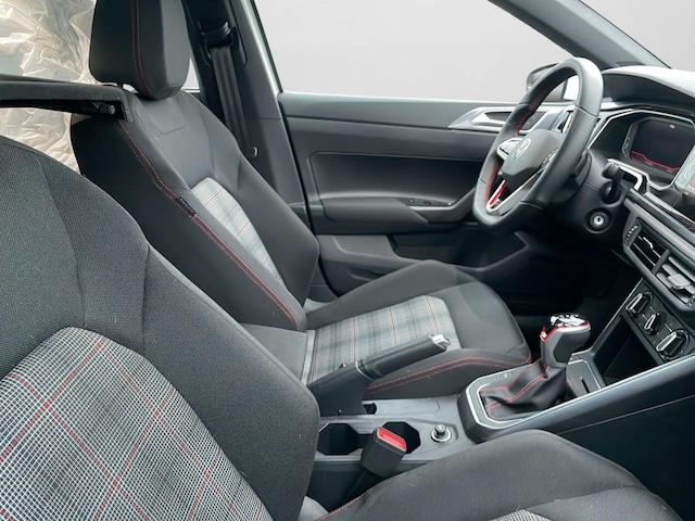 Volkswagen Polo 2.0 TSI DSG GTI