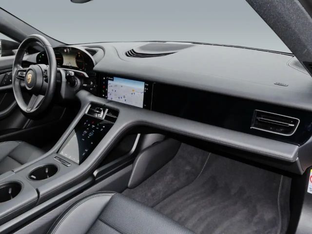 Porsche Taycan 4 Cross Turismo