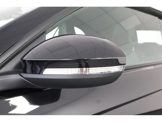 Volkswagen T-Roc 1.5 TSI Cabriolet R-Line