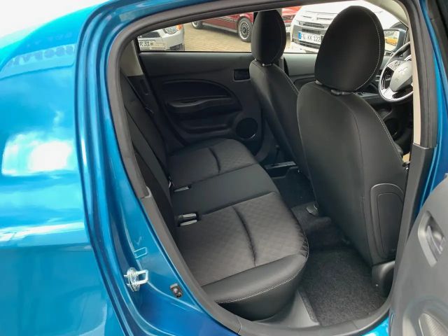 Mitsubishi Space Star Star