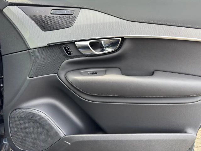 Volvo XC90 AWD Dark Plus Recharge T8