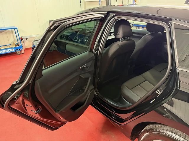 Audi A3 30 TDI Sedan