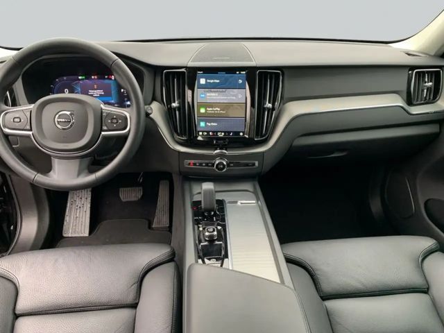 Volvo XC60 AWD Core