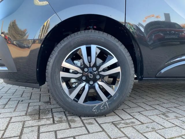 Renault Trafic Blue EDC Spaceclass