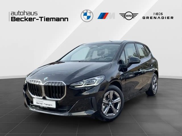BMW 220 220i Active Tourer