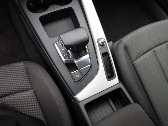 Audi A4 35 TFSI Avant S-Tronic