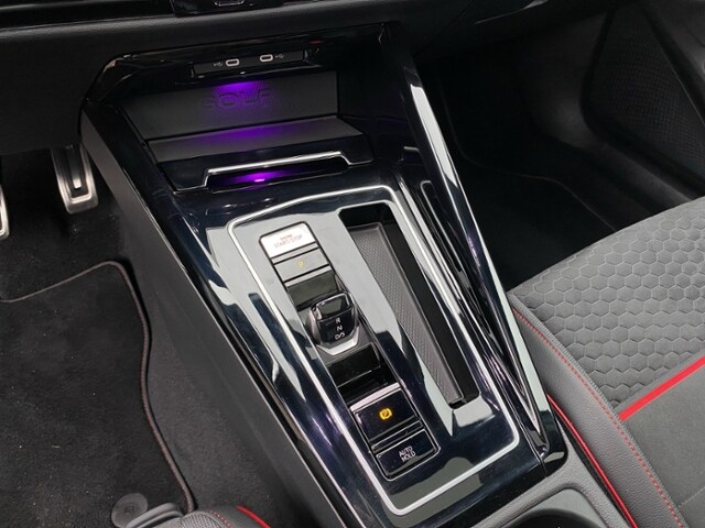 Volkswagen Golf 2.0 TSI DSG Golf VIII