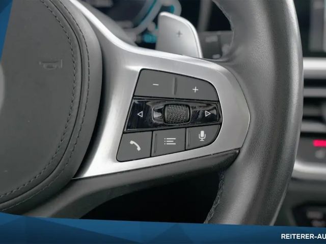 BMW 330 330e M-Sport xDrive