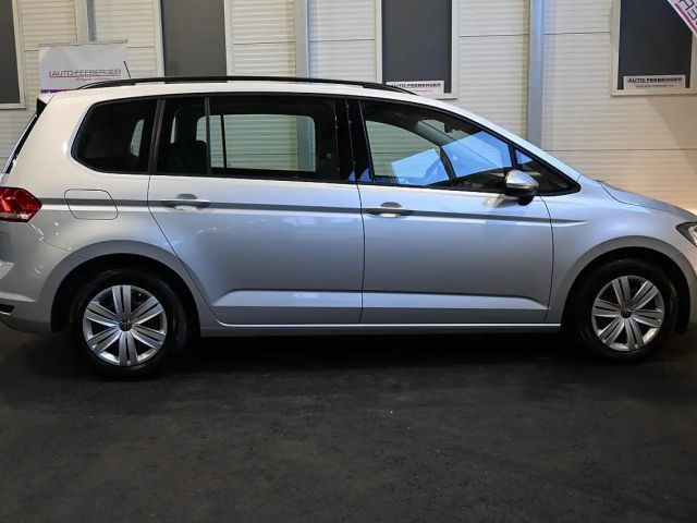 Volkswagen Touran 2,0 TDI,Nebel-SW,Einparkhilfe hinten,Dachreling