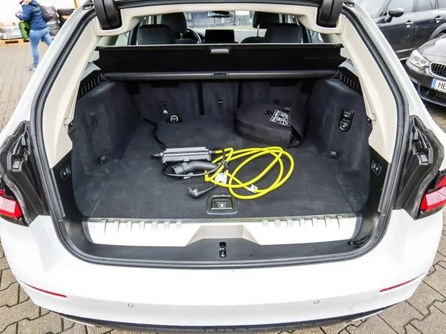 BMW 530 530e Touring