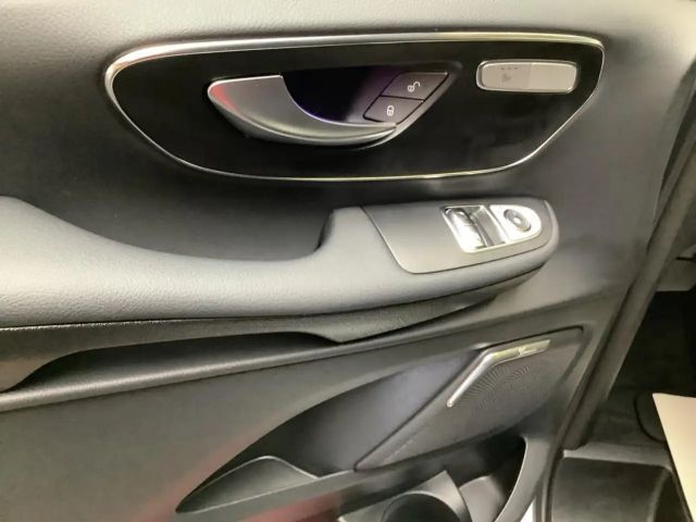 Mercedes-Benz V 300 Limousine Lang Style