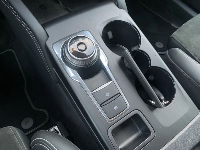 Ford Kuga Active Hybrid X