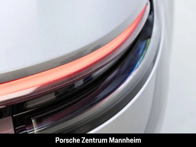 Porsche 992 Carrera Coupé