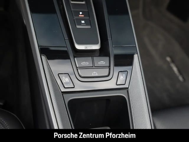 Porsche 992 Cabrio Carrera