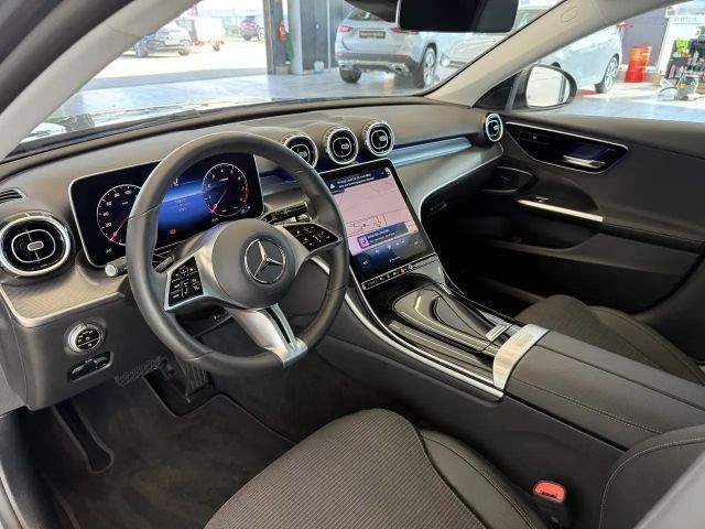Mercedes-Benz C 200 AVANTGARDE Estate