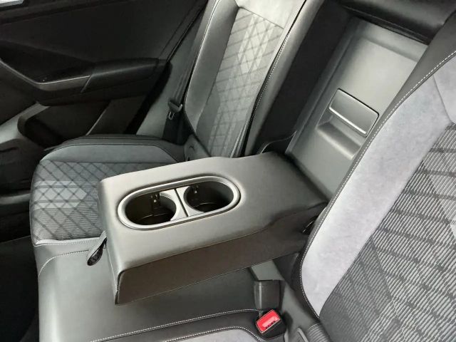 Volkswagen T-Roc 4Motion DSG Sport