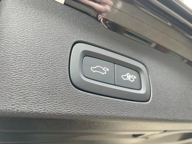 Volvo V60 Dark Geartronic Plus