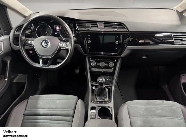 Volkswagen Touran 1.5 TSI Highline