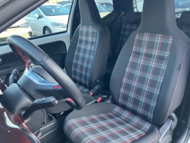 Volkswagen up! GTI Sound