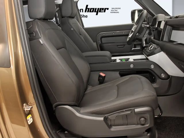 Land Rover Defender 3.0 90 D200 MHEV S