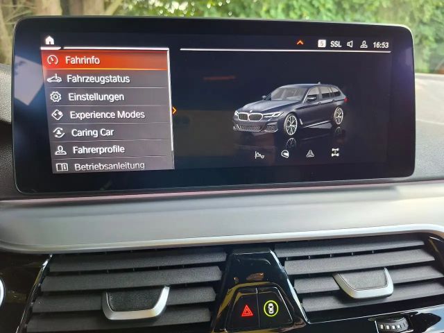 BMW 530 530d M-Sport Touring xDrive