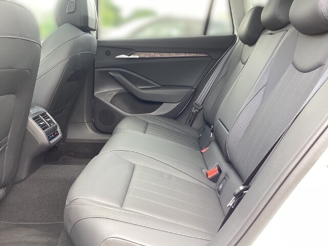 Skoda Superb 2.0 TDI Combi