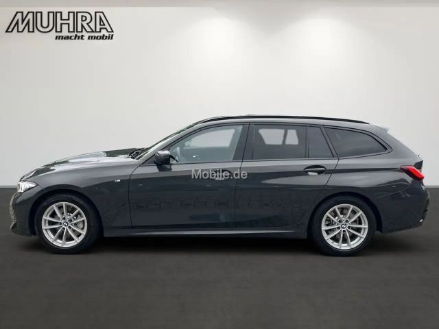 BMW 330 330d M-Sport Touring xDrive