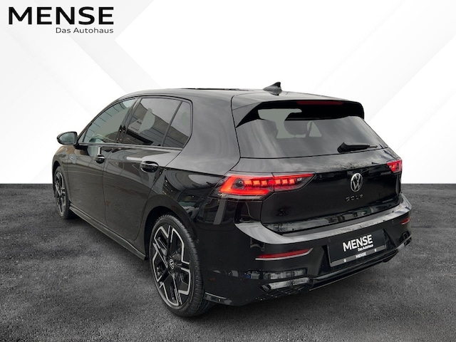 Volkswagen Golf 1.5 eTSI DSG