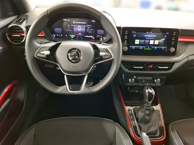 Skoda Fabia 1,5 TSI DSG LED RFK PDC 18Z SHZ