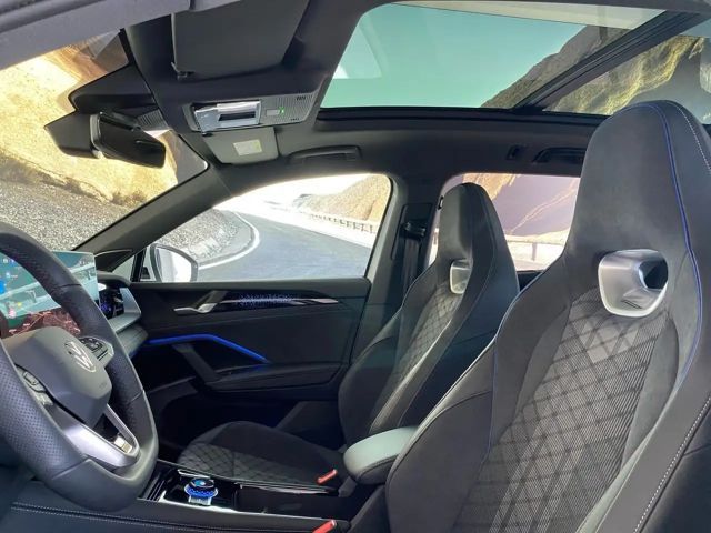 Volkswagen Tayron 2.0 TDI DSG R-Line