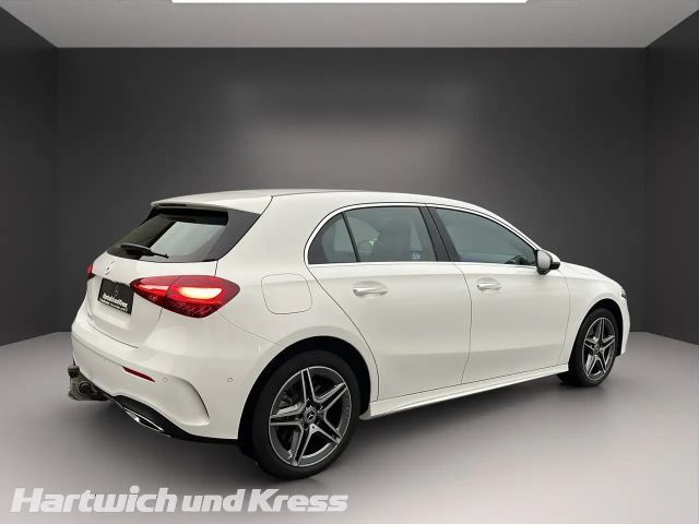 Mercedes-Benz A 250 A 250 e AMG Line