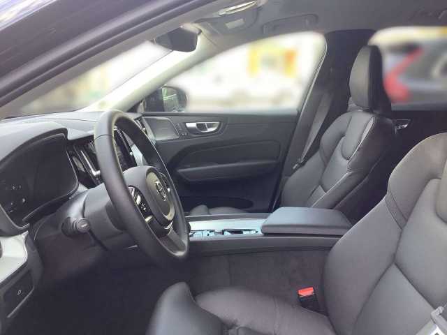 Volvo XC60 Dark Plus