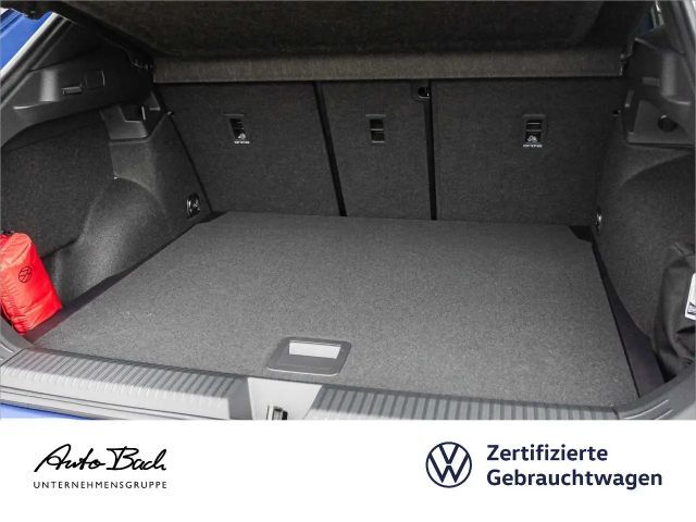 Volkswagen T-Roc 1.5 eTSI DSG R-Line