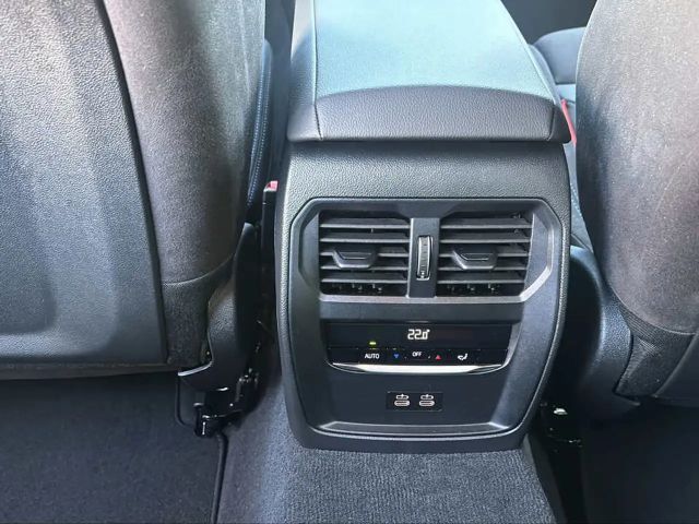 BMW 330 330e Touring