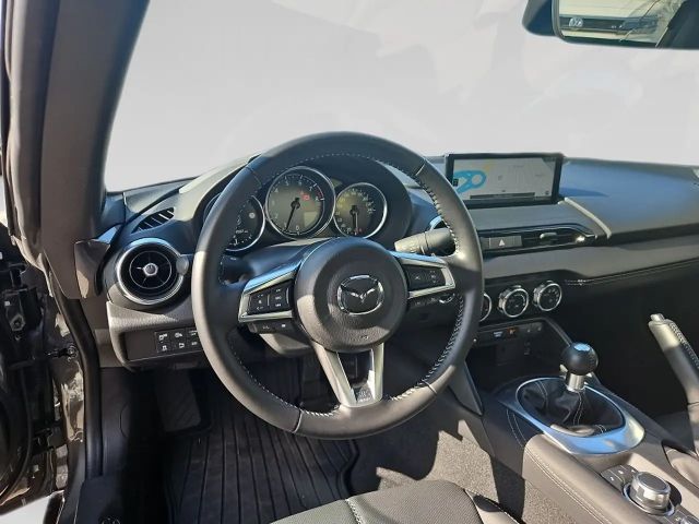 Mazda MX-5 SkyActiv