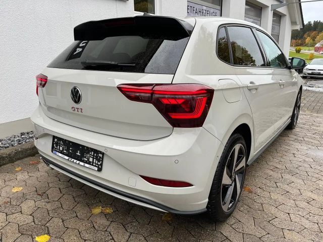 Volkswagen Polo 2.0 TSI DSG GTI IQ.Drive