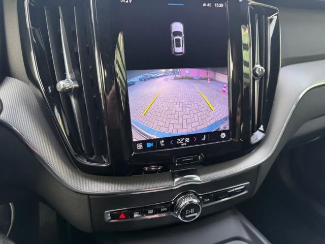 Volvo XC60 Dark Plus