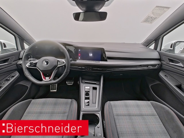 Volkswagen Golf 2.0 TSI DSG