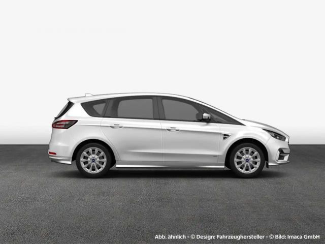 Ford S-Max Titanium