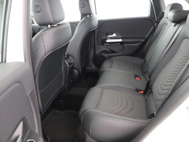 Mercedes-Benz B 200 B 200 d Progressive Sedan