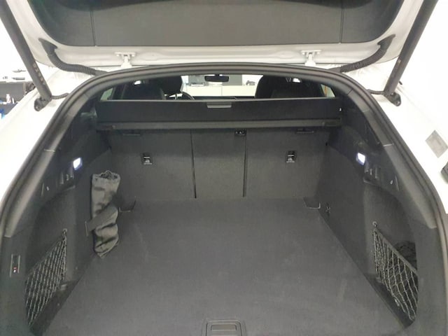 Audi A6 e-tron Avant