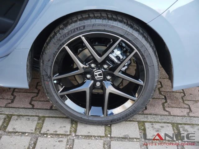 Honda Civic 2.0 Elegance Hybrid i-MMD