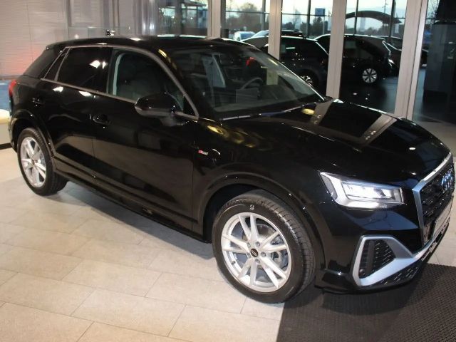 Audi Q2 S-Line S-Tronic