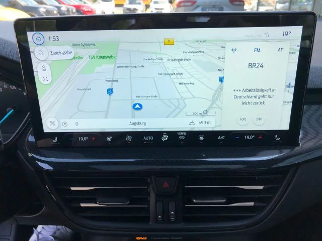 Ford Focus EcoBoost ST Line