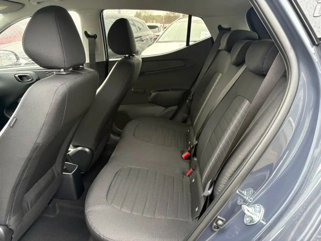 Hyundai i10 1.2l AMT Navi/Kamera/Shz/Lhz/Klimaautomatik