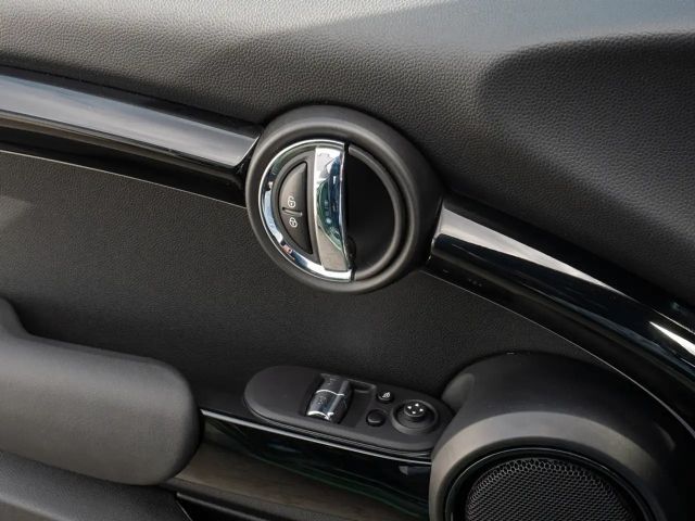 MINI Cooper John Cooper Works